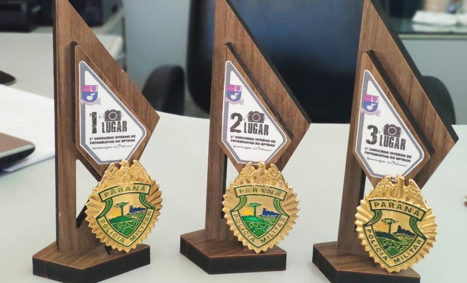 1º Concurso Interno de Fotografias do Batalhão de trânsito premia vencedores com troféus e reconhecimento