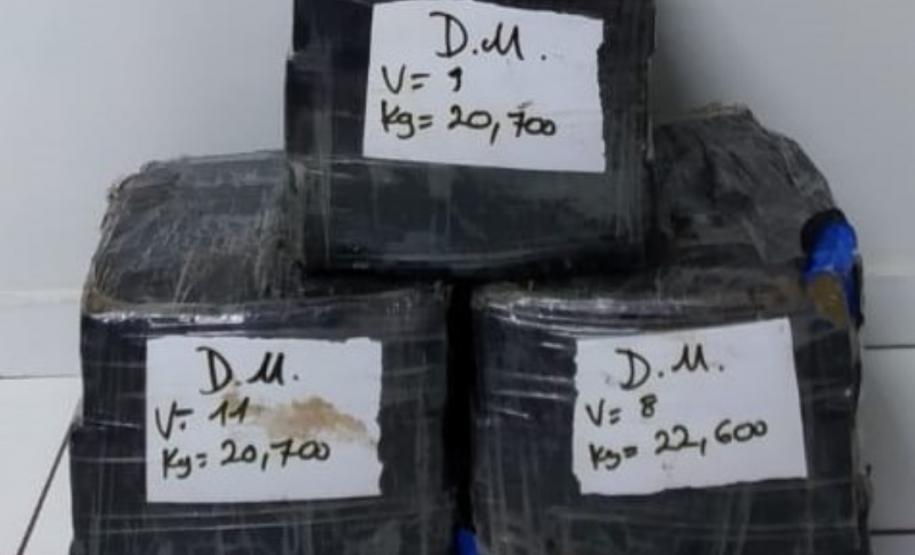 Durante operação de fiscalização em Cornélio Procópio, Polícia Rodoviária apreende veículo com 93 tabletes de maconha