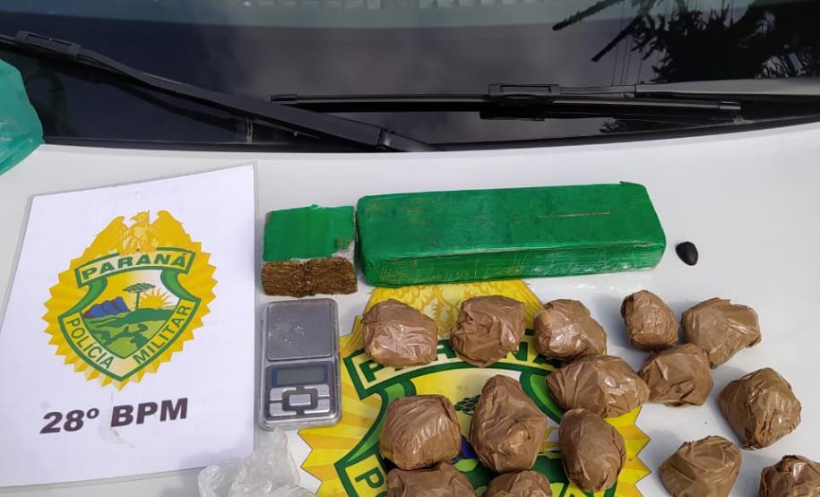 Em ocorrências distintas, PM apreende maconha, crack, ecstasy e dinheiro e encaminha suspeitos no Sudeste do PR