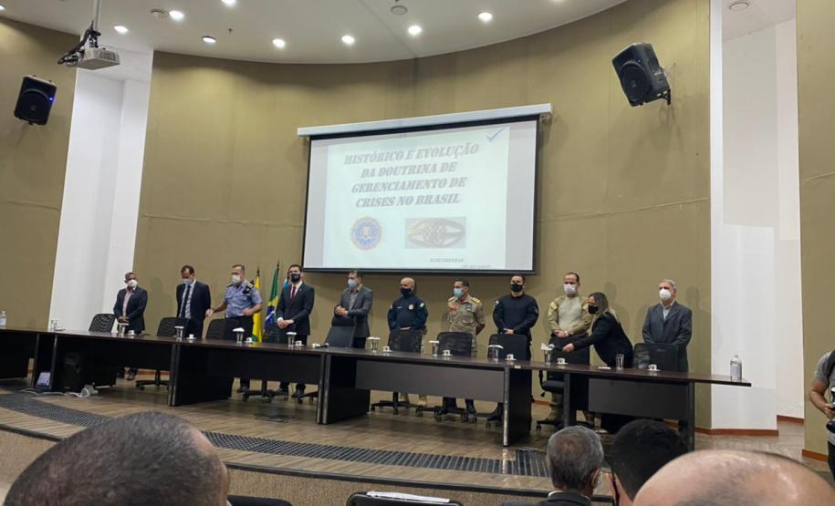 Especialista em Gerenciamento de Crises do Paraná ministra instrução no Acre