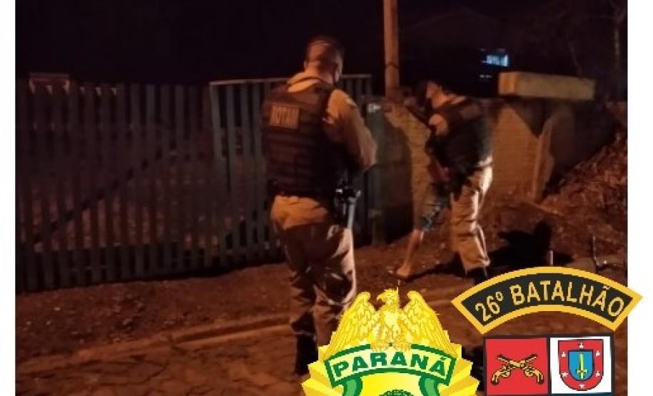 PM aborda 11 pessoas e fiscaliza dois estabelecimentos comerciais em Reserva (PR)