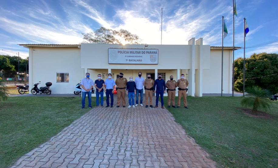 Comandante do 7º BPM recebe comitiva da prefeitura da Cidade Gaúcha e apresenta sistema de videomonitoramento da cidade de Cruzeiro do Oeste (PR)