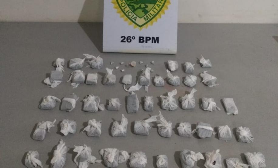 Quase 100 porções de drogas são apreendidas pela PM em Telêmaco Borba (PR)