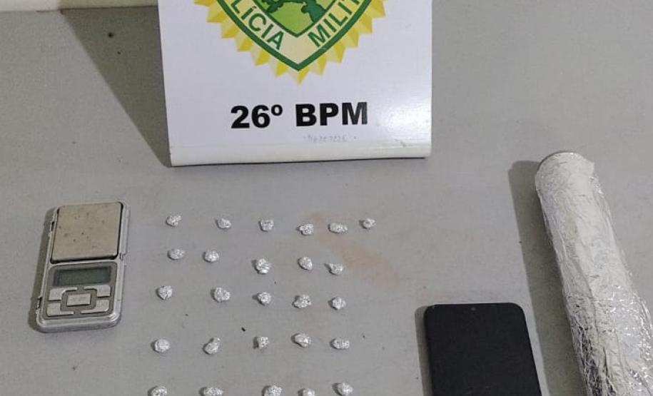 Quase 100 porções de drogas são apreendidas pela PM em Telêmaco Borba (PR)