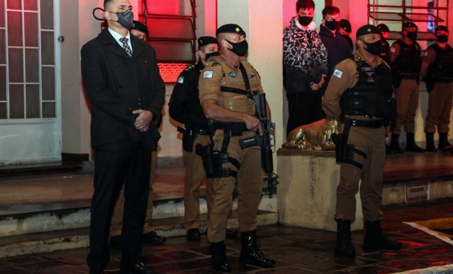 Polícia Militar apreende 16,5 quilos de maconha e prende nove pessoas durante a Operação Tatico Móvel IV na Capital e RMC