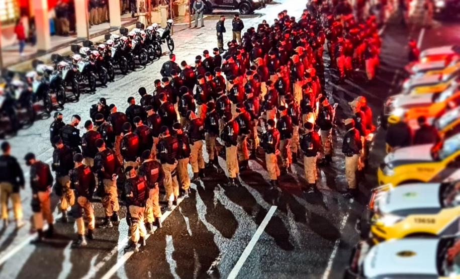 Polícia Militar apreende 16,5 quilos de maconha e prende nove pessoas durante a Operação Tatico Móvel IV na Capital e RMC