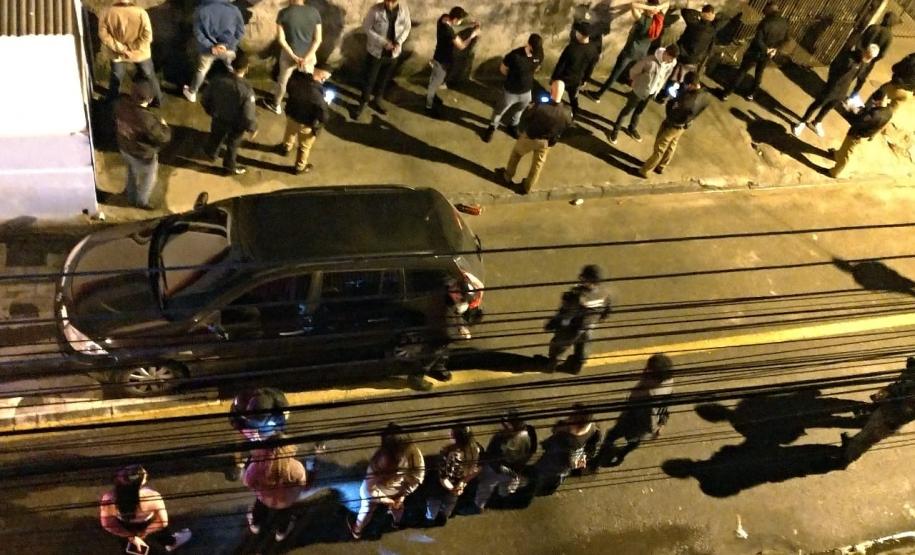 AIFU interdita 17 estabelecimentos e 14 pessoas são encaminhadas durante operações deste final de semana