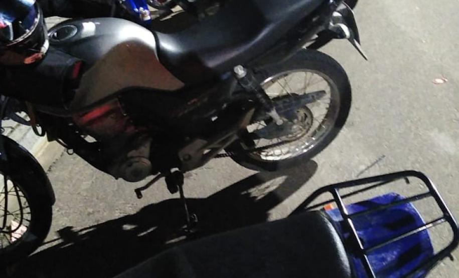 PM faz operação de trânsito e apreende 25 motocicletas no Parque Linear em Colombo (PR)