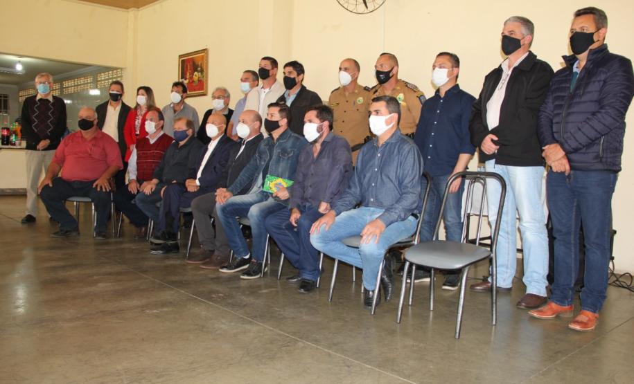 Prefeitos do Norte Pioneiro se reúnem com o Comandante-Geral da PM em Jacarezinho