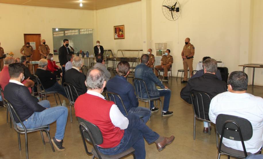 Prefeitos do Norte Pioneiro se reúnem com o Comandante-Geral da PM em Jacarezinho