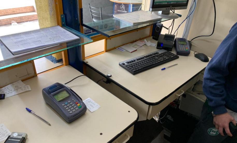 Ação policial interdita mais sete estabelecimentos comerciais em Curitiba