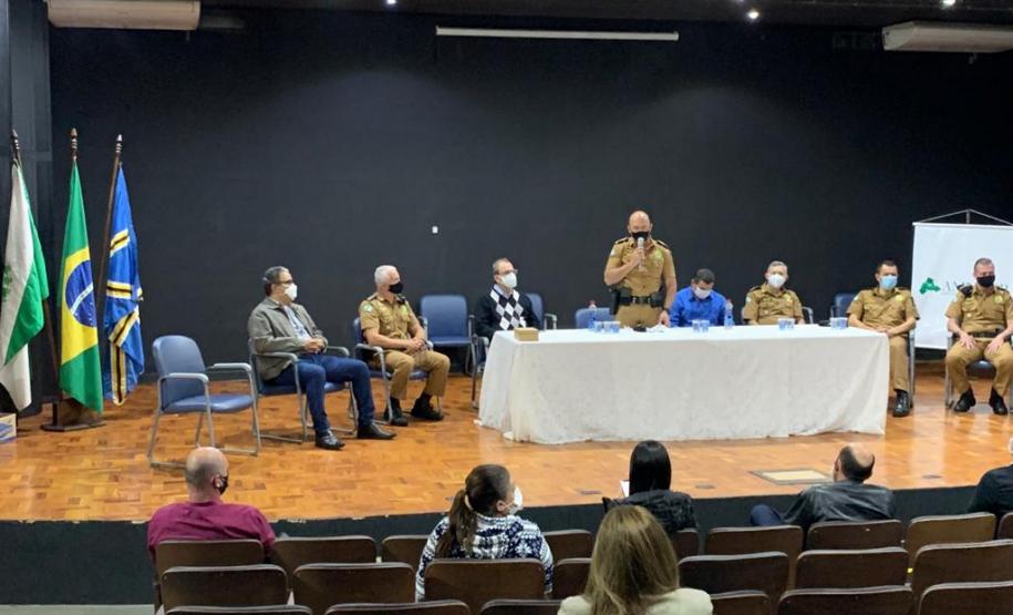 Comando-Geral da PM participa de reunião extraordinária da AMUNOP em Cornélio Procópio