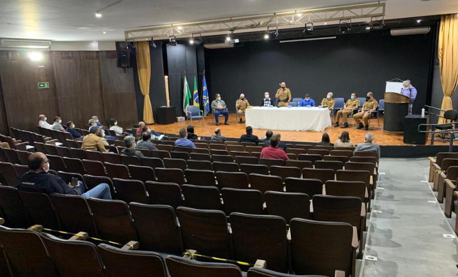 Comando-Geral da PM participa de reunião extraordinária da AMUNOP em Cornélio Procópio