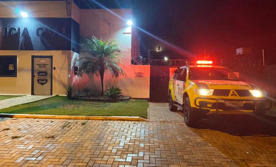 PM prende dois homens, apreende 19 quilos de maconha e uma pistola em uma ação conjunta com a Polícia Civil no Noroeste do estado