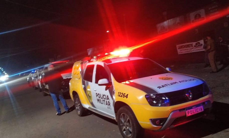 Polícia interdita 16 pontos comerciais e dispersa 1.200 pessoas em Curitiba no fim de semana