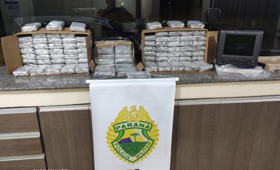 BPRv apreende pacotes de cigarros e eletrônicos contrabandeados durante abordagens no Noroeste do estado