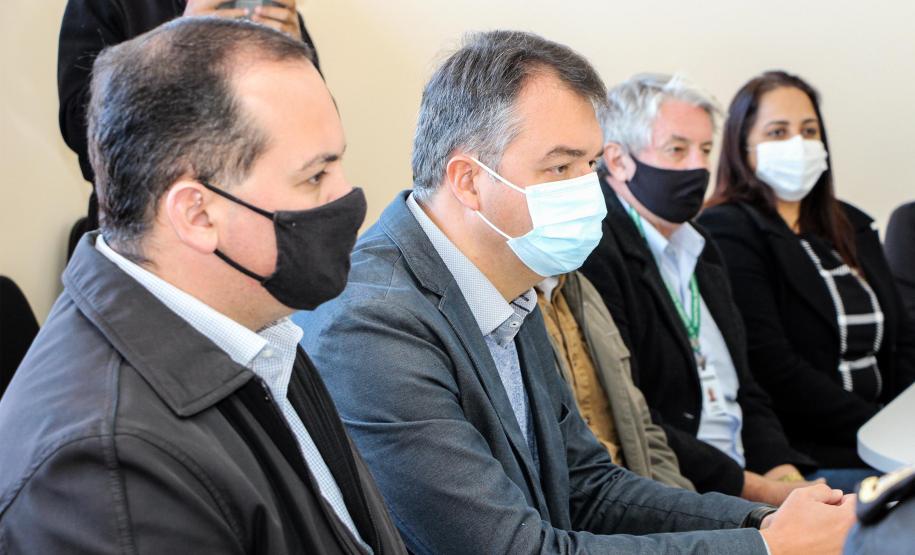 Comandante-Geral da PM se reúne com prefeitos e secretários municipais do Litoral, em Paranaguá