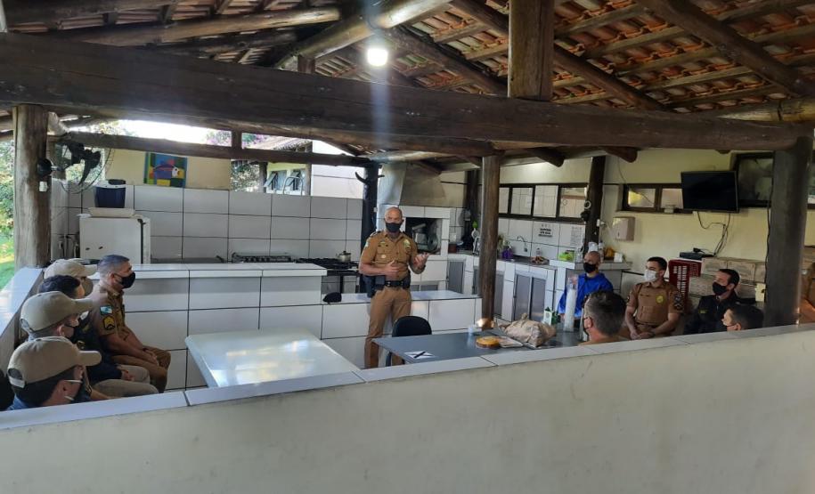 Comandante-Geral visita Corpo de Bombeiros e companhias da PM do Litoral