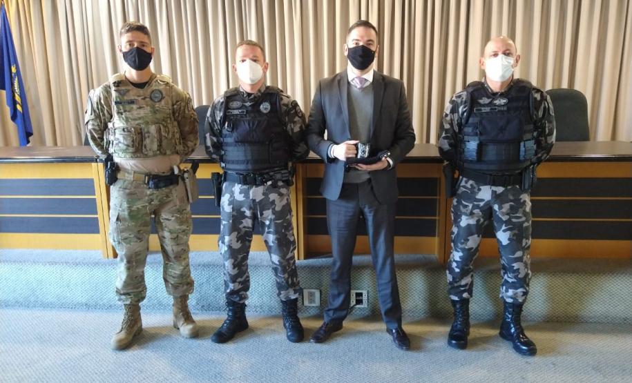 PM capacita policiais e bombeiros no Curso de Atendimento Pré-Hospitalar em Combate