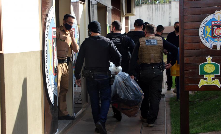 Polícia Militar e Ministério Público deflagram Operação Força e Honra para cumprir 69 mandados judiciais no Noroeste e Oeste do PR