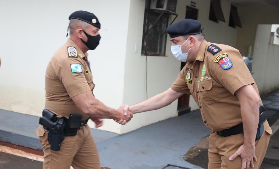 Em Arapongas, oficiais da PM fazem apresentação sobre a 7ª Companhia Independente para o Comandante-Geral