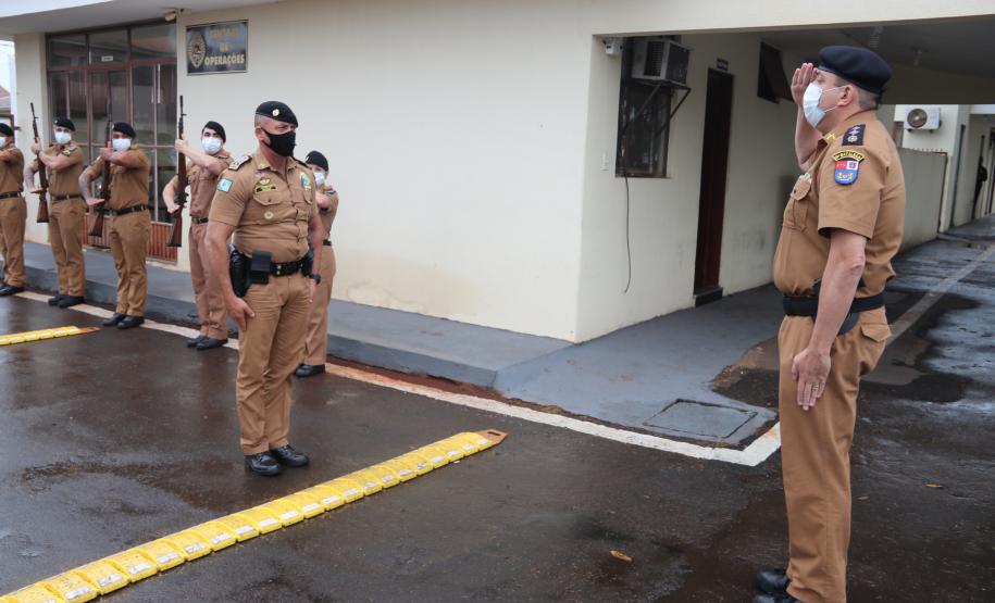 Em Arapongas, oficiais da PM fazem apresentação sobre a 7ª Companhia Independente para o Comandante-Geral