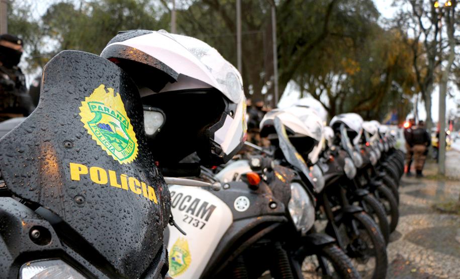 Cerca de 70 policiais reforçam o policiamento na região Leste de Curitiba