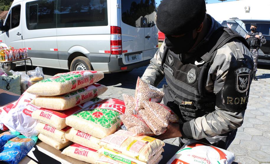 RONE arrecada 400 quilos de alimentos para instituições de apoio social em Curitiba