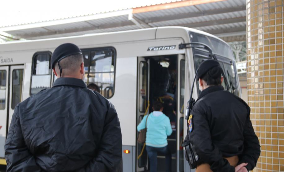 Roubos em ambientes do transporte coletivo caem 48,6% no Paraná
