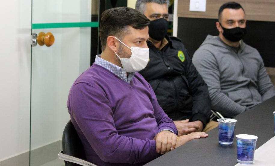 Comandante-Geral da PM se reúne com deputado estadual Tião Medeiros em Paranavaí