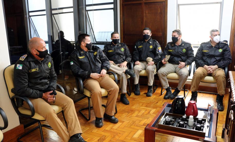 Comandante-Geral da PM visita 9° Subgrupamento de Bombeiros Independente em Paranavaí