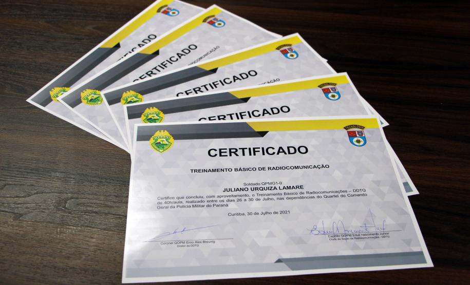 Diretoria de Desenvolvimento, Tecnologia e Qualidade faz treinamento básico de radiocomunicação para policiais da Capital e do interior