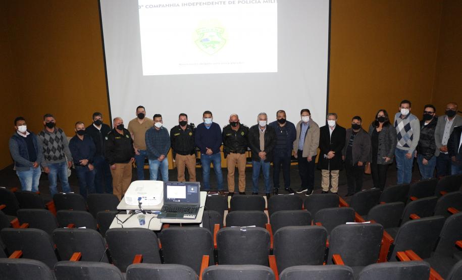 Prefeitos do Extremo Noroeste se reúnem com o Comandante-Geral em Loanda