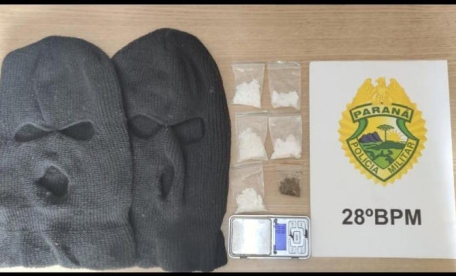 Na Lapa (PR), PM apreende mais de 1,2 quilo de cocaína em situações distintas