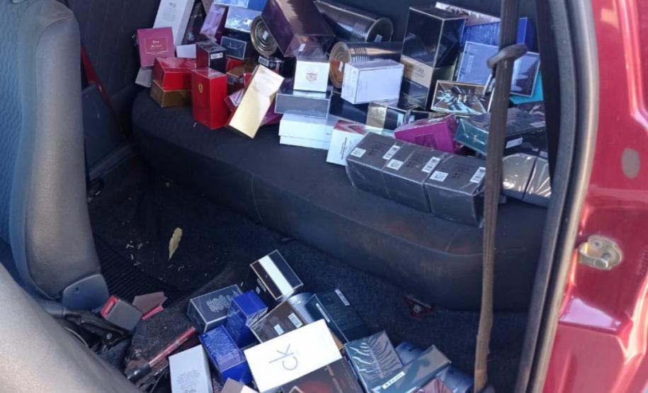 Carro com perfumes contrabandeados é abordado pelo BPRv em Francisco Alves (PR)