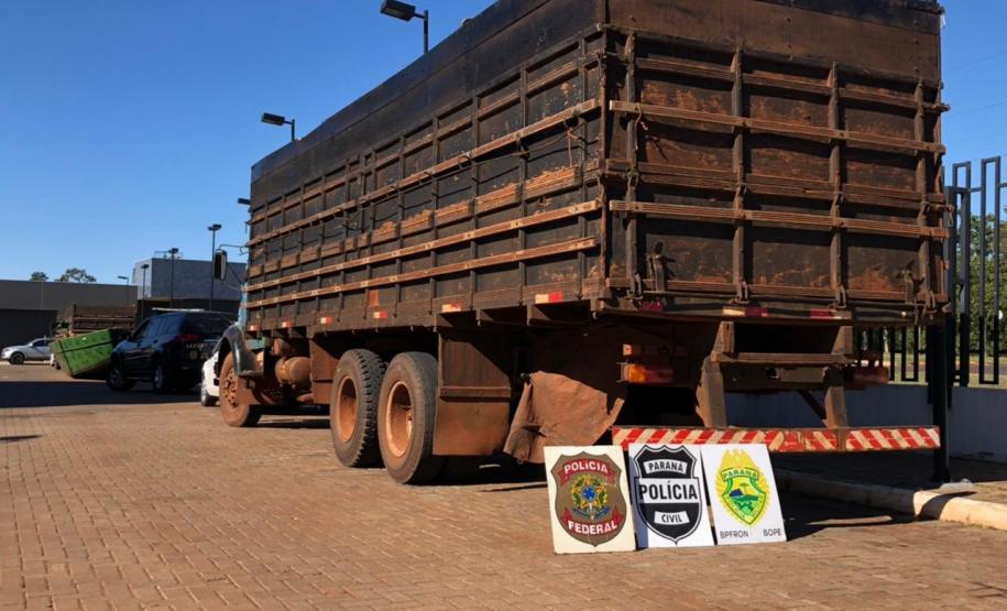 BPFron apreende embarcações, veículos, cigarros e anabolizantes em situações distintas no Oeste do estado