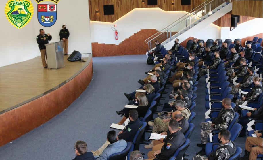 PM faz estudo de caso do cerco policial no Taquari dos Polacos e compartilha informações com órgãos de segurança em Ponta Grossa (PR)