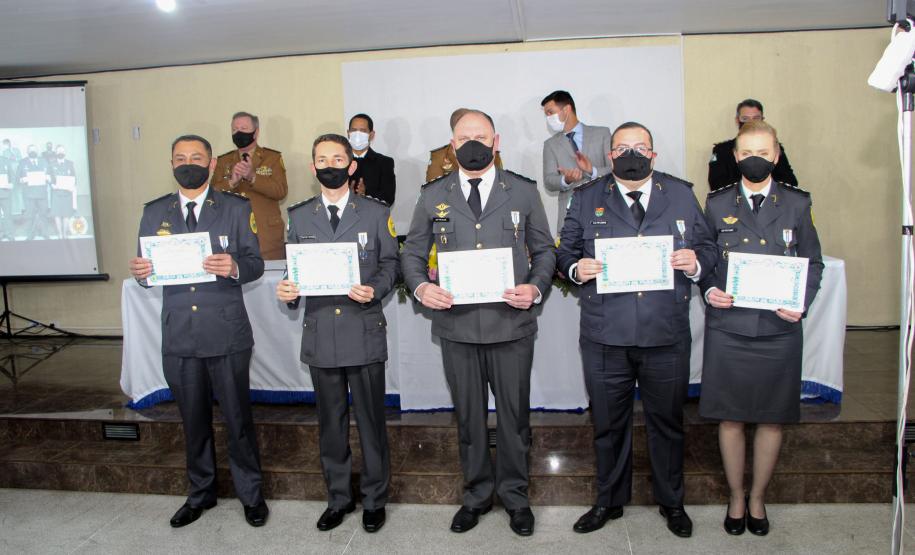 Polícia Militar do Paraná forma 60 capitães no Curso de Aperfeiçoamento de Oficiais em São José dos Pinhais, na RMC