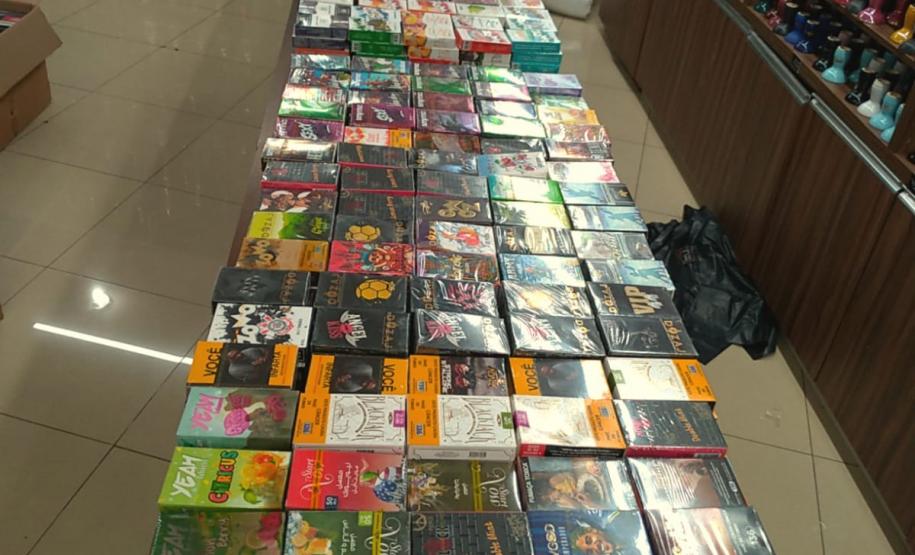 Operação conjunta da AIFU com Receita Federal, Procon e SEJUF mira comércio de cigarros eletrônicos em Curitiba