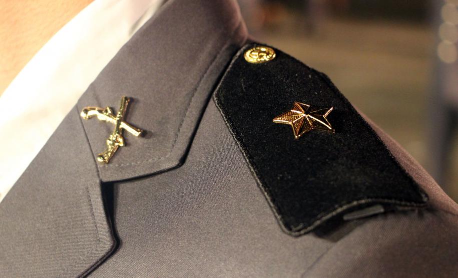 Formatura de 42 aspirantes marca os 50 anos de criação da Academia Policial Militar do Guatupê