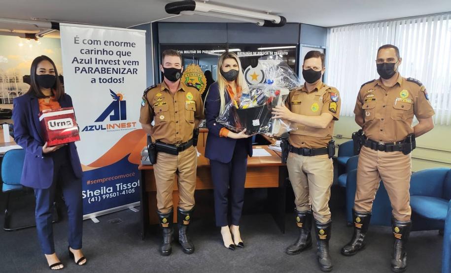 BPTran faz sorteio de cesta de ferramentas para pais policiais militares da unidade