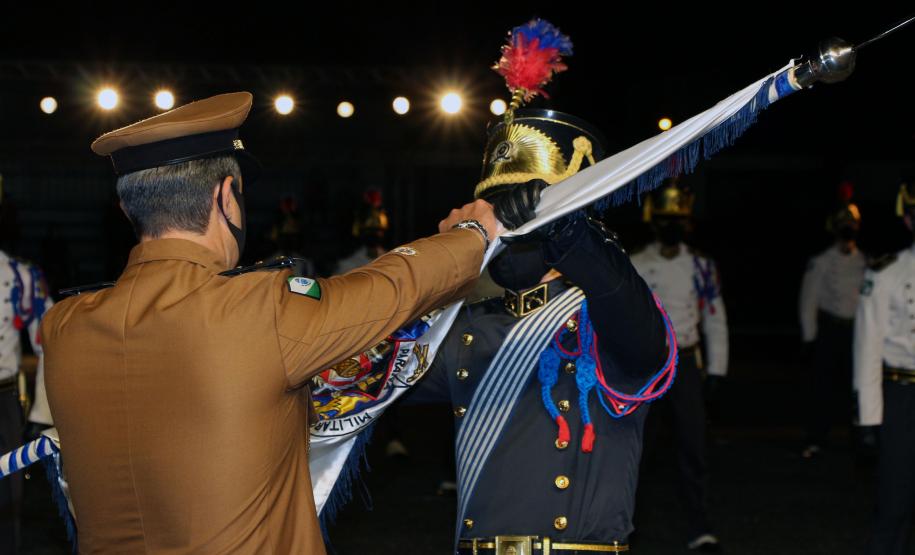 Formatura de 42 aspirantes marca os 50 anos de criação da Academia Policial Militar do Guatupê