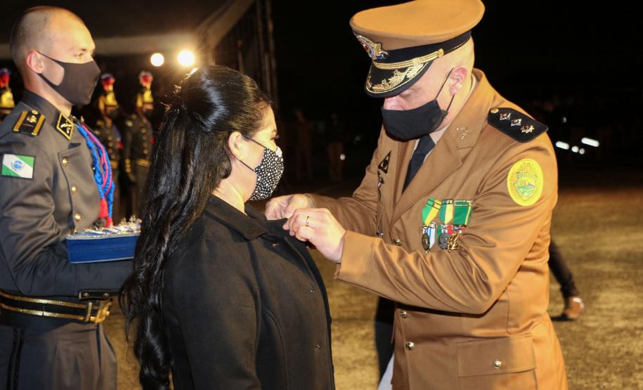 Formatura de 42 aspirantes marca os 50 anos de criação da Academia Policial Militar do Guatupê