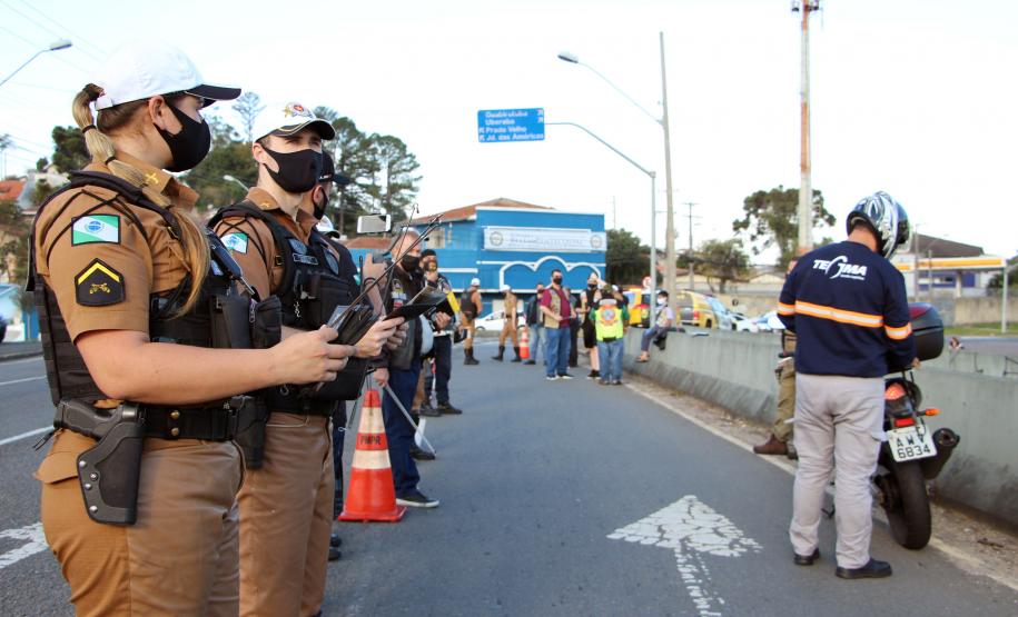 53% dos acidentes de trânsito em Curitiba envolvem motociclistas, aponta estudo do BPTran