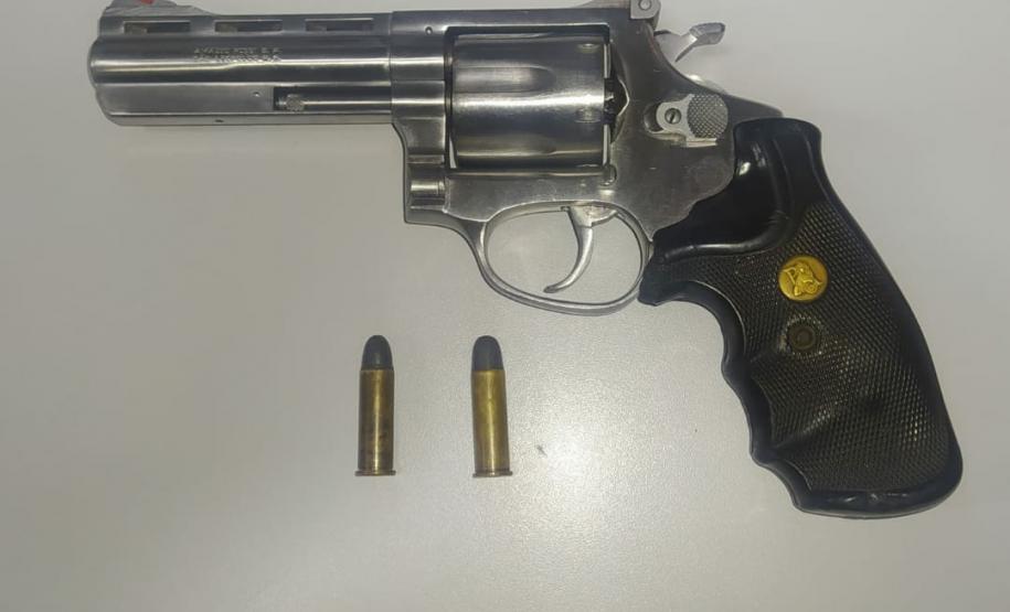 Denúncias anônimas auxiliam PM na apreensão de três armas de fogo no Noroeste do Paraná, em ocorrências distintas