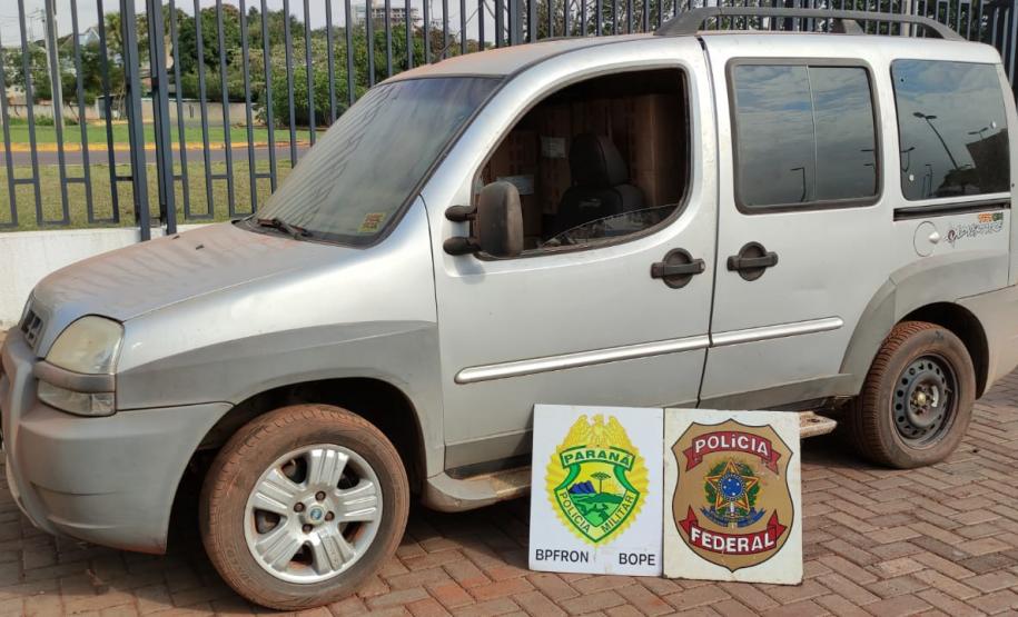 No Oeste do Paraná, ação conjunta entre policiais militares e federais resulta na apreensão de grande carga de cigarros contrabandeados