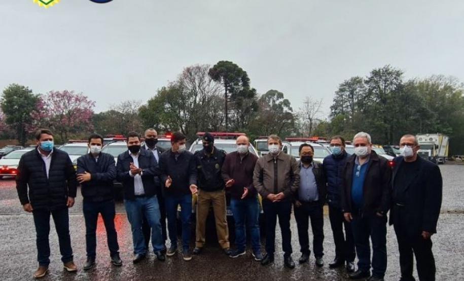 Comandante-Geral da PM participa de entrega de viaturas em Cascavel (PR)