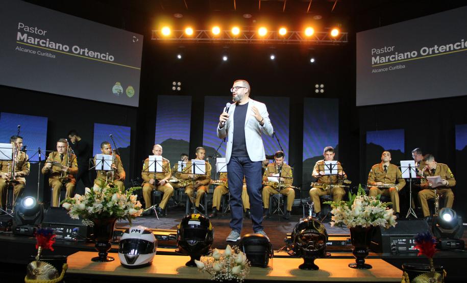 Culto especial pelos 167 anos da Polícia Militar destaca gratidão pela vida dos policiais e bombeiros militares