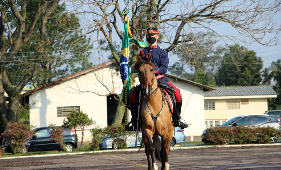 Regimento da PM completa 142 anos de história de heroísmo e atenção à população com o serviço de Equoterapia