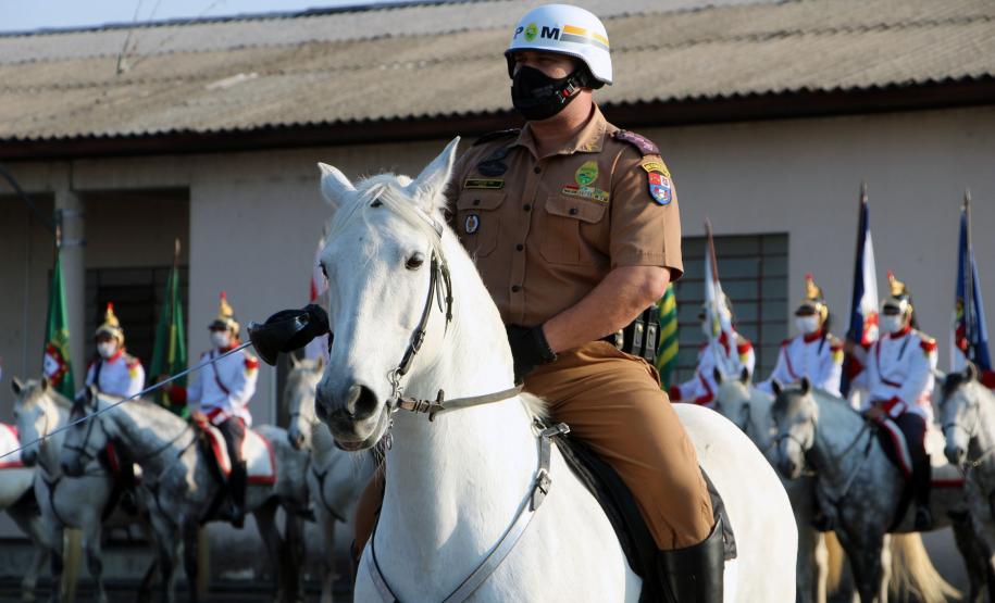 Regimento da PM completa 142 anos de história de heroísmo e atenção à população com o serviço de Equoterapia